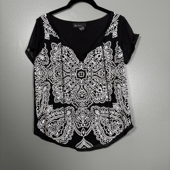 INC Women's Black & White Boho Chic Embroidered Front Top - Size Small - Hippie - Picture 1 of 6